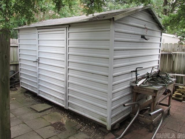 5101 Burrow Drive, North Little Rock, AR 72116