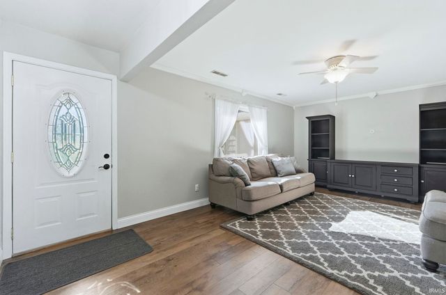 711 Wakefield Circle, Kendallville, IN 46755