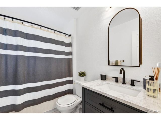4366 S Dearborn Ct, Aurora, CO 80015