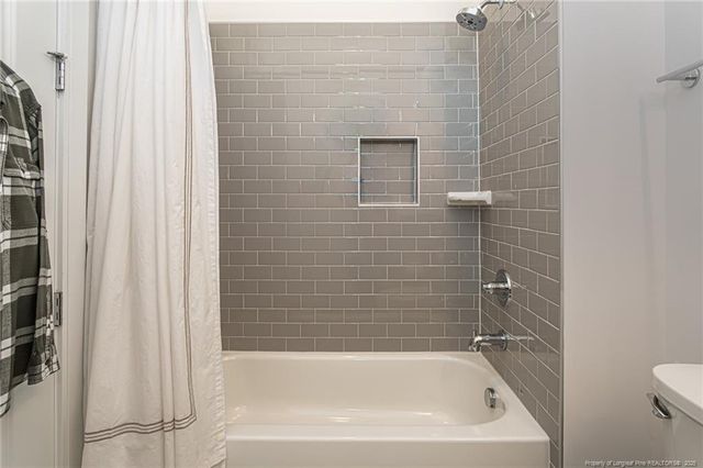 309 Silent Cove Lane, Holly Springs, NC 27540