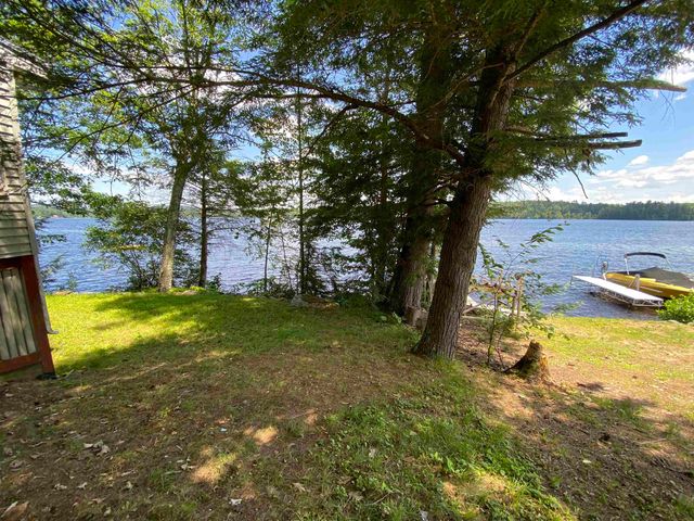 158 Lynn Grove Road, Northwood, NH 03261