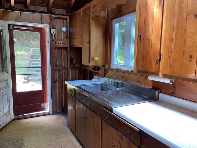 158 Lynn Grove Road, Northwood, NH 03261
