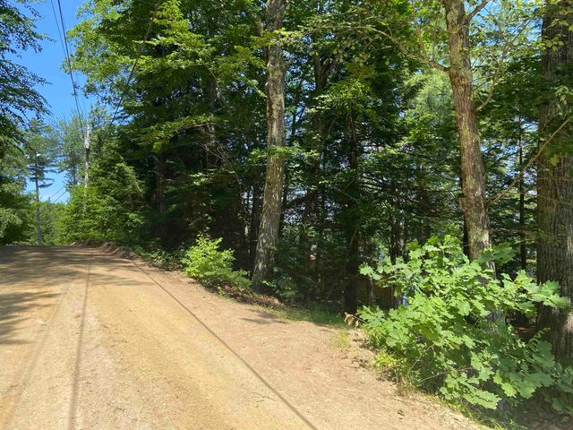 158 Lynn Grove Road, Northwood, NH 03261