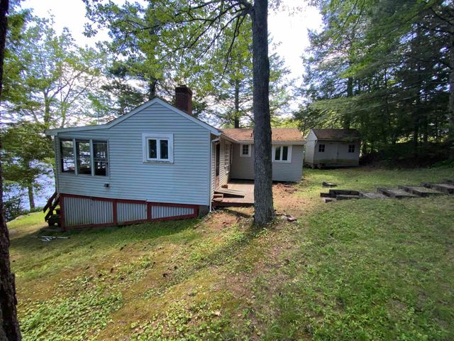 158 Lynn Grove Road, Northwood, NH 03261