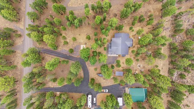 51795 Pine Loop Drive, La Pine, OR 97739
