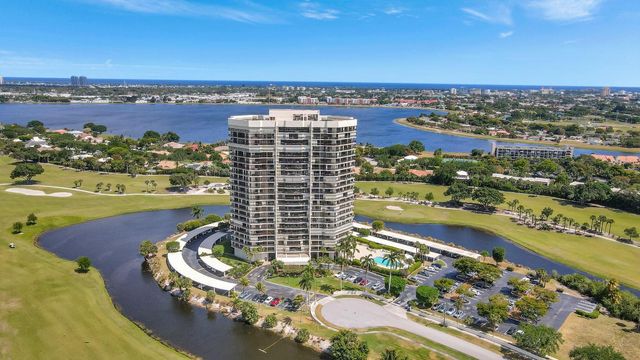 1900 Consulate Place 206, West Palm Beach, FL 33401