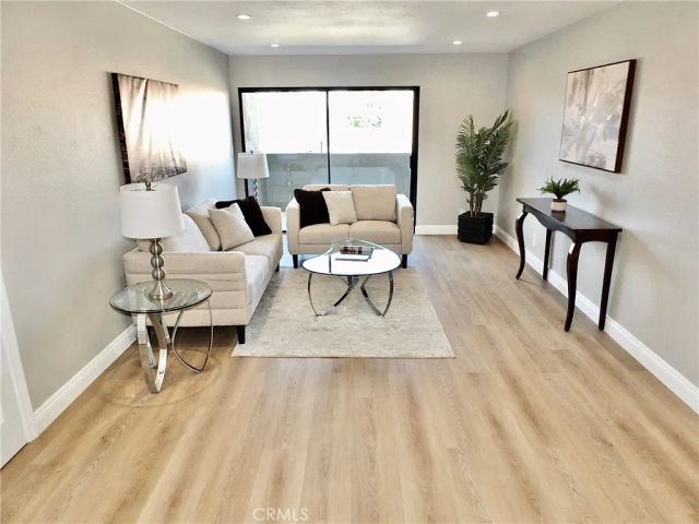 278 N Wilshire B21, Anaheim, CA 92801