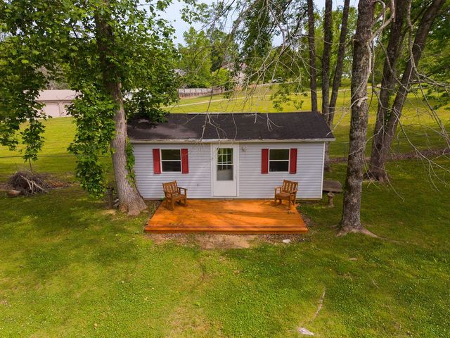 263 River Oaks Drive, Sparta, TN 38583
