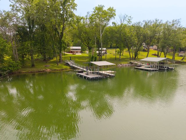 263 River Oaks Drive, Sparta, TN 38583