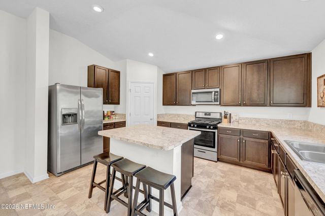 7657 SUNNYDALE Lane, Jacksonville, FL 32256