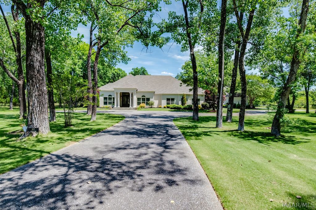 307 Foxhall Road, Pike Road, AL 36064