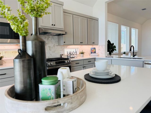 1211 Watermont Drive, Missouri City, TX 77459