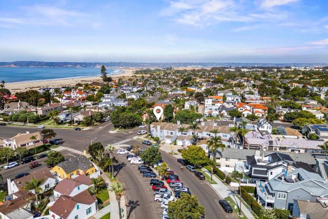 1074 Isabella Avenue, Coronado, CA 92118