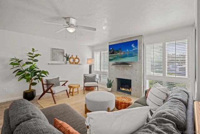 1074 Isabella Avenue, Coronado, CA 92118