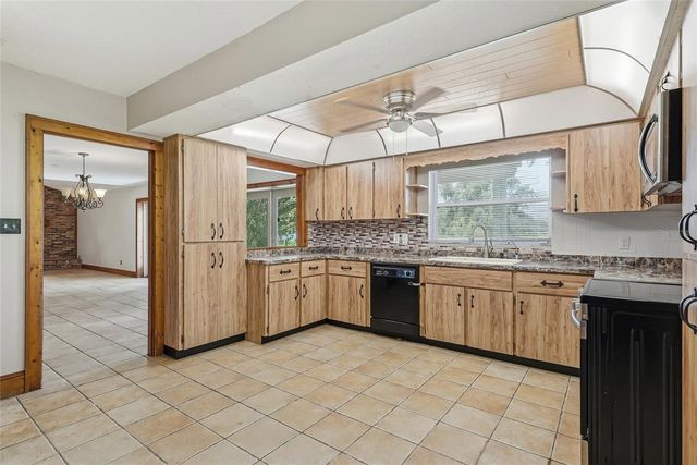 8731 LITHIA PINECREST ROAD, Lithia, FL 33547