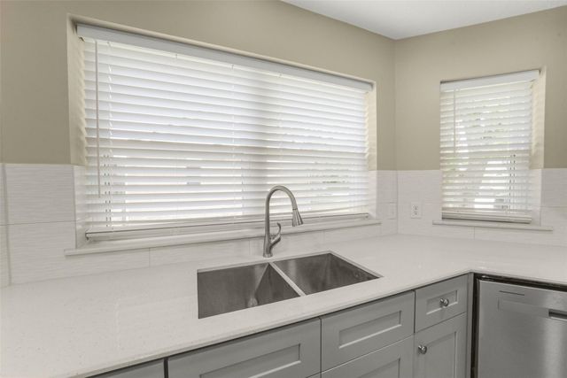 4138 Club Valley Drive, Houston, TX 77082