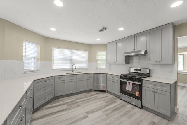 4138 Club Valley Drive, Houston, TX 77082