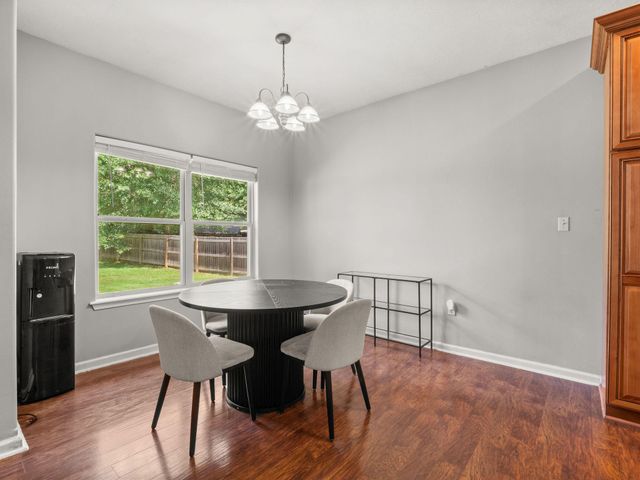 595 Lewis Perkins, Leesville, LA 71446