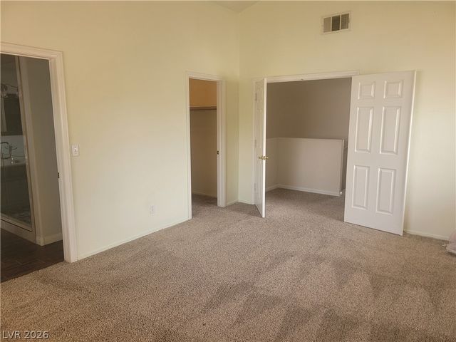 4013 Forest Knoll Lane, Las Vegas, NV 89129