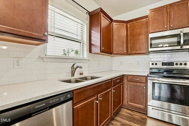 52 Woodwater Circle, Lillington, NC 27546