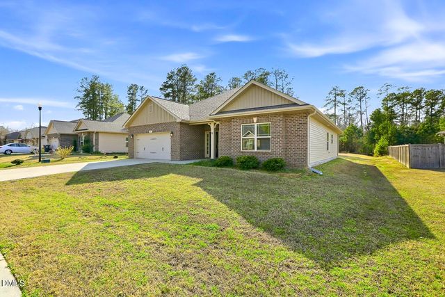 52 Woodwater Circle, Lillington, NC 27546