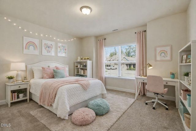 52 Woodwater Circle, Lillington, NC 27546