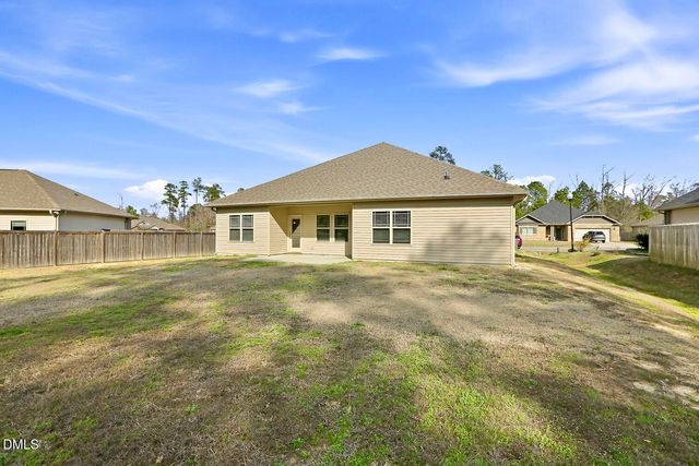 52 Woodwater Circle, Lillington, NC 27546