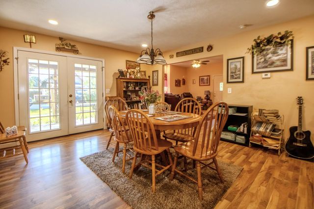 207 W Lake Street, Knox, IN 46534