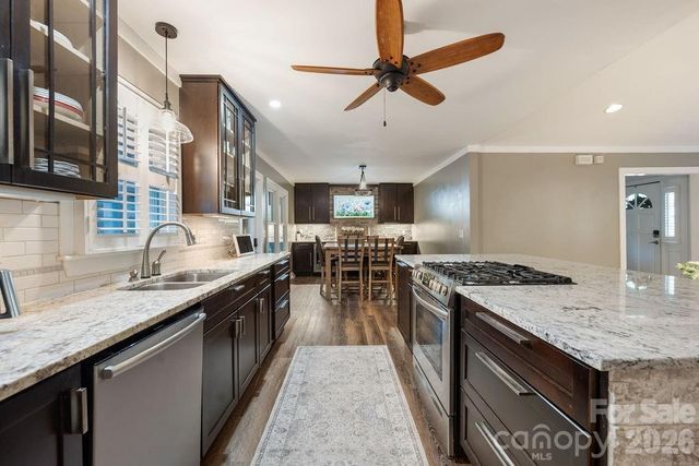 8038 Ritter Drive, Charlotte, NC 28270