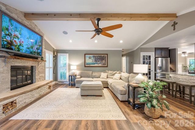 8038 Ritter Drive, Charlotte, NC 28270