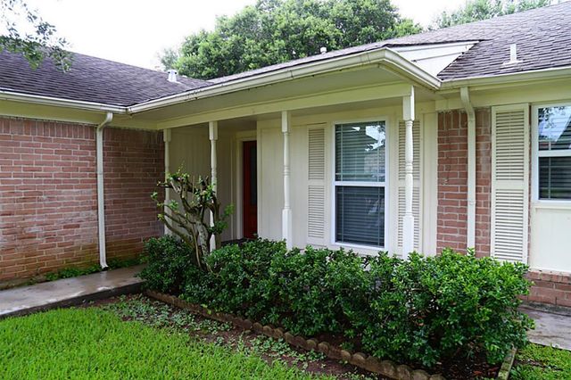 2410 Old Fort Road, Sugar Land, TX 77479