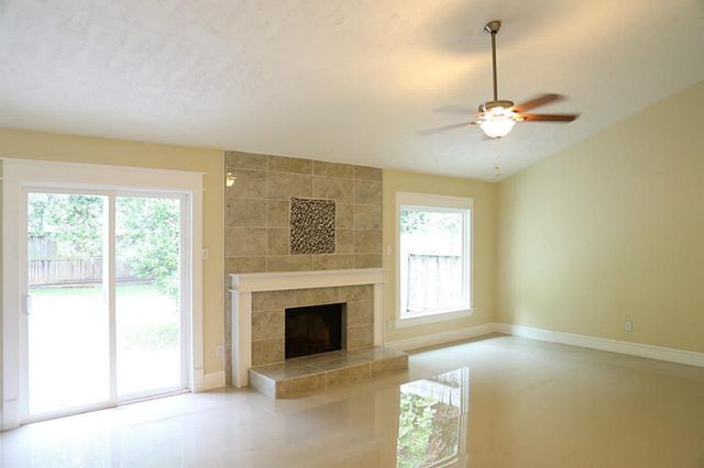 2410 Old Fort Road, Sugar Land, TX 77479