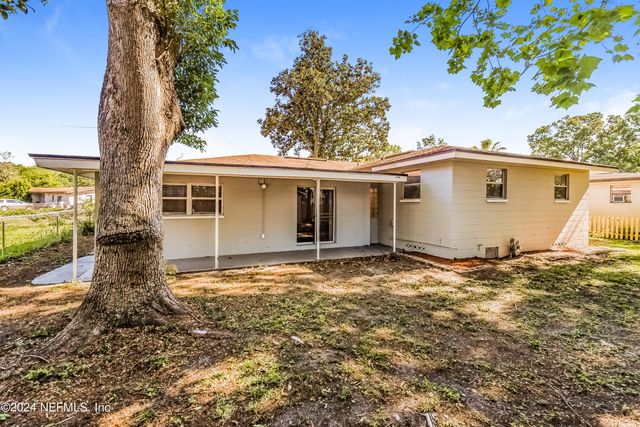 7070 PERKE Drive, Jacksonville, FL 32210