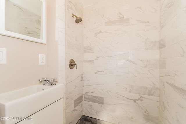 7070 PERKE Drive, Jacksonville, FL 32210