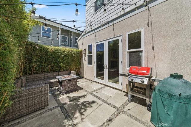 268 Palmer St, Costa Mesa, CA 92627