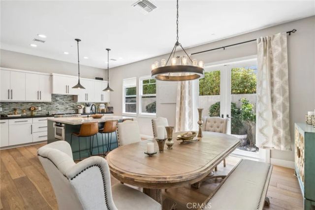 268 Palmer St, Costa Mesa, CA 92627