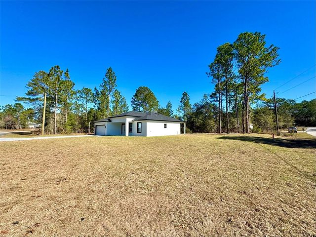 7483 N GIMS WAY, Citrus Springs, FL 34433