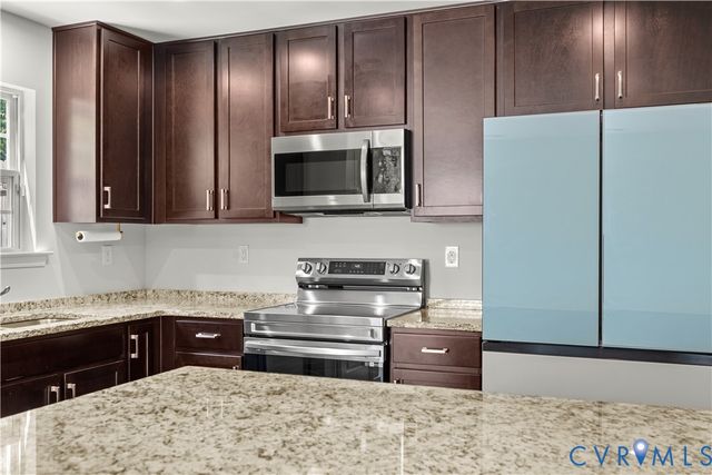 3372 Dewsberry Ln, Henrico, VA 23231