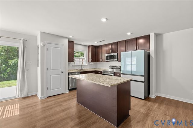 3372 Dewsberry Ln, Henrico, VA 23231