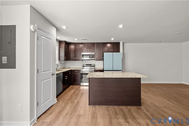3372 Dewsberry Ln, Henrico, VA 23231