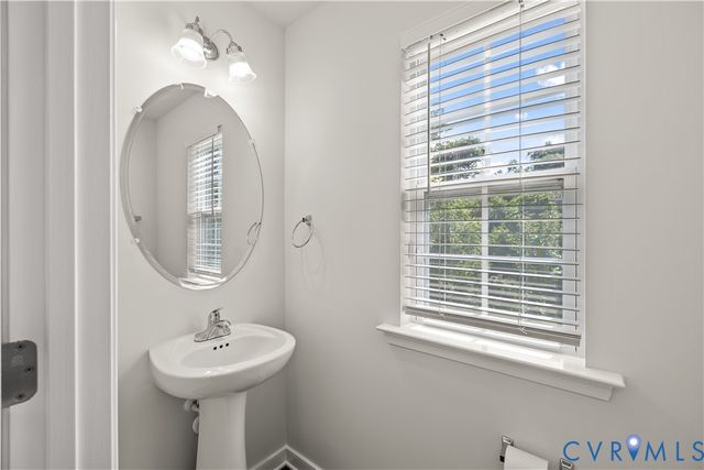 3372 Dewsberry Ln, Henrico, VA 23231