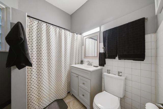 4737 S LANGLEY Avenue, Chicago, IL 60615