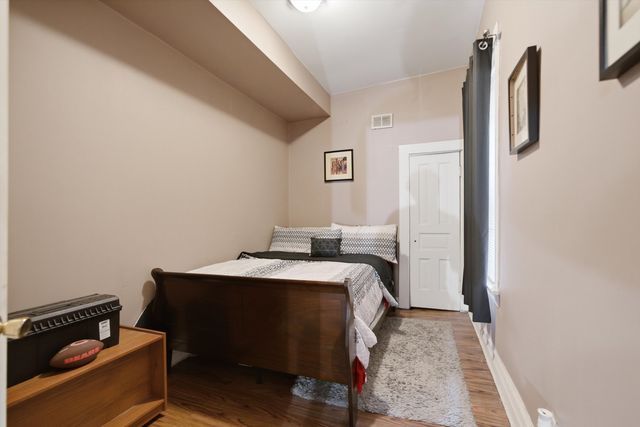 4737 S LANGLEY Avenue, Chicago, IL 60615