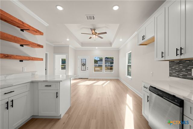 214 Spindletop Street, Gatesville, TX 76528