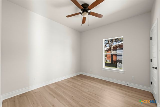 214 Spindletop Street, Gatesville, TX 76528