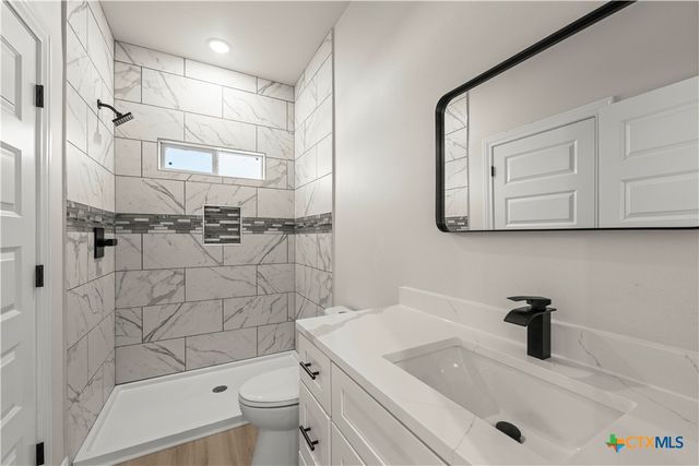 214 Spindletop Street, Gatesville, TX 76528