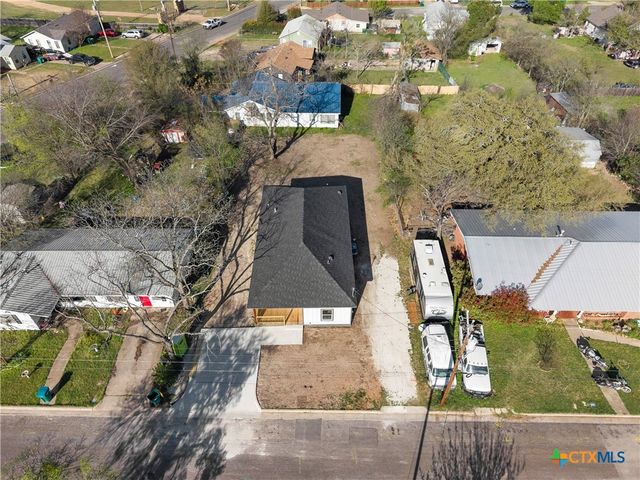 214 Spindletop Street, Gatesville, TX 76528
