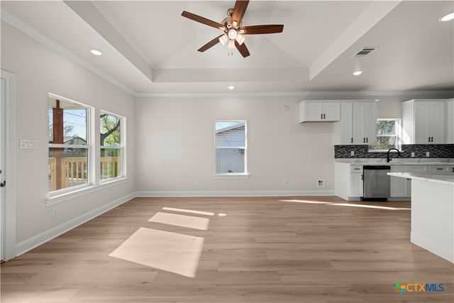 214 Spindletop Street, Gatesville, TX 76528