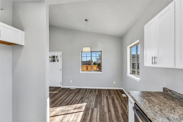 10 Heatherwood Lane, Pueblo, CO 81008