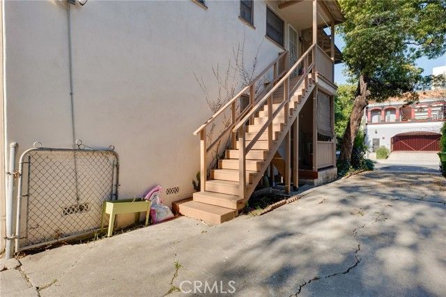 7154 Ramsgate Avenue, Los Angeles, CA 90045